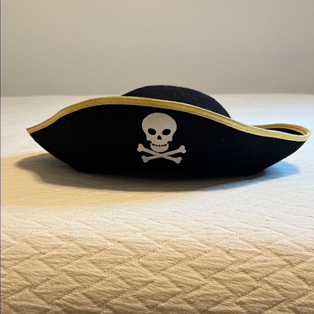 Black Pirate Hat with Skull and Crossbones